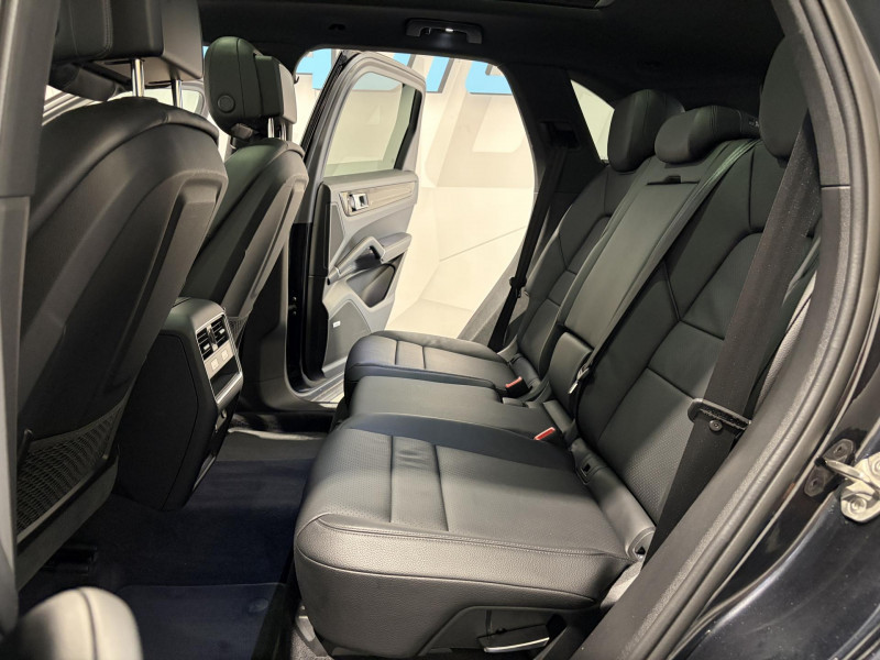Photo 8 de l'offre de PORSCHE CAYENNE E-Hybrid 3.0 V6 462 ch Tiptronic BVA à 57990€ chez VL Auto