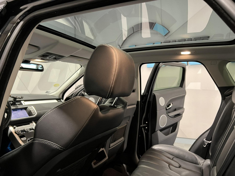 Photo 15 de l'offre de LAND-ROVER RANGE ROVER EVOQUE 2.2 SD4 - BVA  Dynamic à 15990€ chez VL Auto