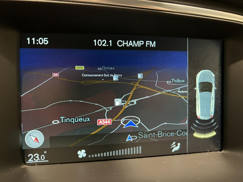 Photo 15 de l'offre de VOLVO V40  D2 120 Kinetic à 10990€ chez VL Auto