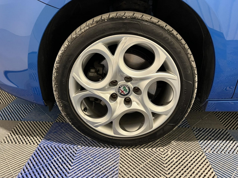 Photo 17 de l'offre de ALFA ROMEO GIULIETTA 1.4 TB MultiAir 150 ch S&S Super à 14490€ chez VL Auto