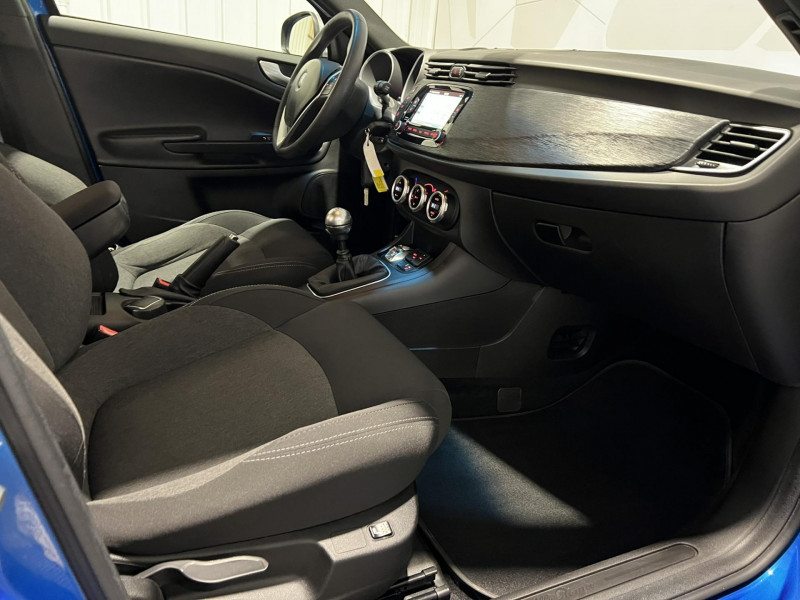 Photo 13 de l'offre de ALFA ROMEO GIULIETTA 1.4 TB MultiAir 150 ch S&S Super à 14490€ chez VL Auto