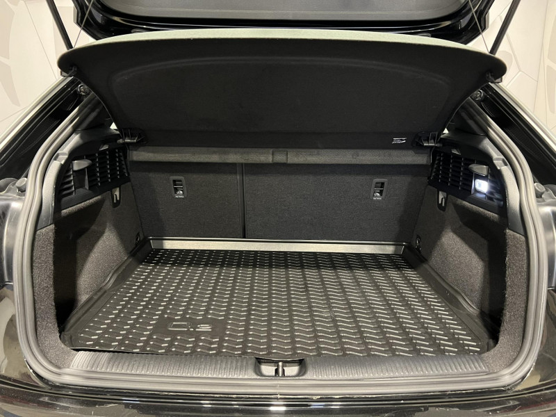 Photo 15 de l'offre de AUDI Q2  35 TDI 150 S tronic 7 S line Plus à 28990€ chez VL Auto