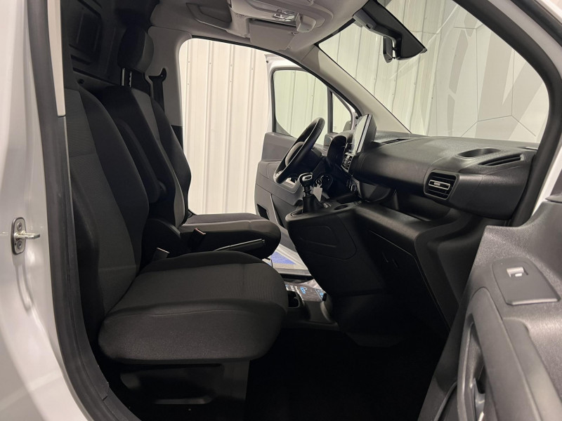 Photo 7 de l'offre de CITROEN BERLINGO  M 950 BLUEHDI 100 S&S BVM6 13325ht à 15990€ chez VL Auto