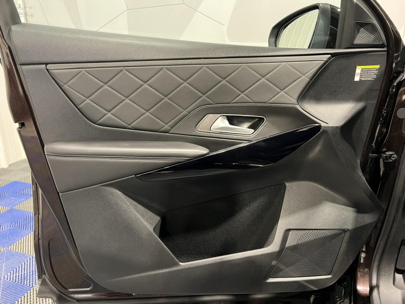 Photo 21 de l'offre de DS DS 7 CROSSBACK BlueHDi 180 EAT8 Grand Chic à 20990€ chez VL Auto