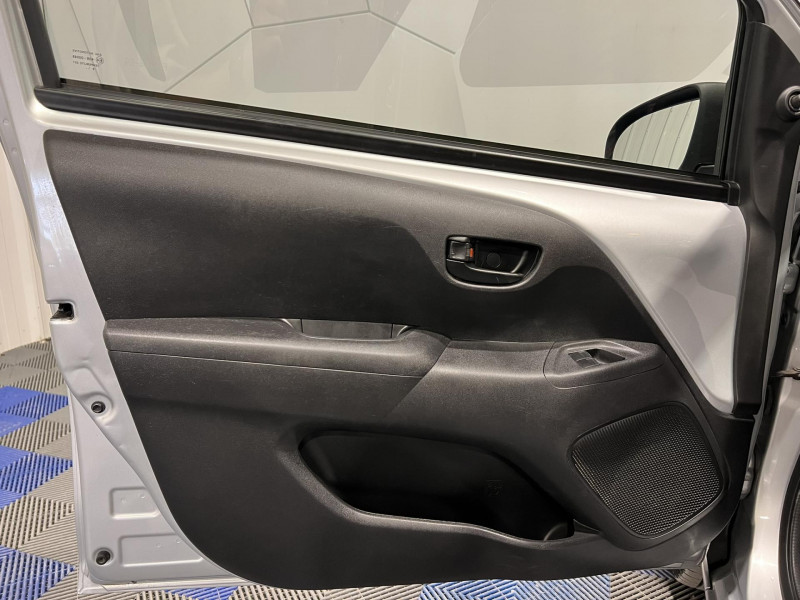Photo 14 de l'offre de CITROEN C1  Airscape VTi 72 S&S Feel à 6990€ chez VL Auto