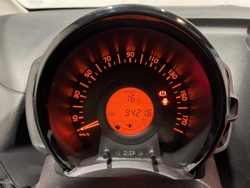 Photo 10 de l'offre de CITROEN C1  Airscape VTi 72 S&S Feel à 6990€ chez VL Auto