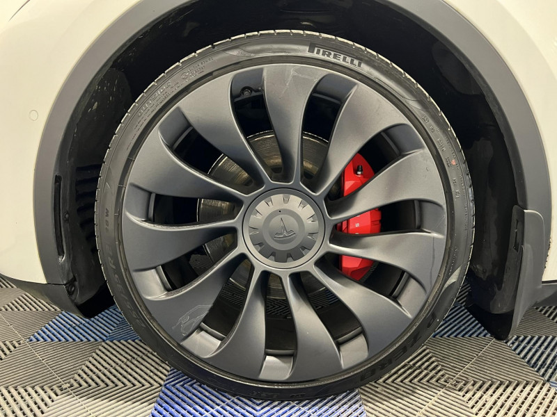 Photo 17 de l'offre de TESLA MODEL Y AWD Performance à 36990€ chez VL Auto