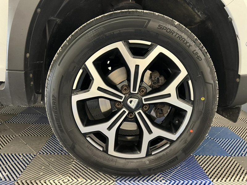 Photo 17 de l'offre de DACIA DUSTER TCe 130 FAP 4x2 Prestige à 13990€ chez VL Auto