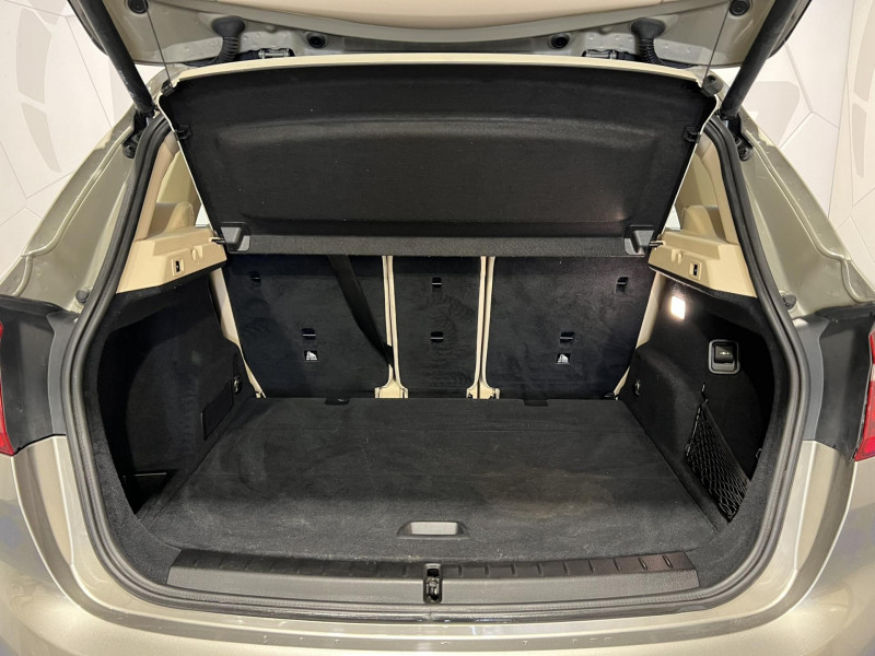 Photo 10 de l'offre de BMW SERIE 2 ACTIVE TOURER 218i 136 ch F45 Luxury Active Tourer  à 11990€ chez VL Auto