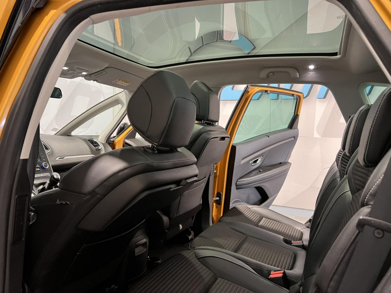 Photo 14 de l'offre de RENAULT SCENIC dCi 130 Energy Intens à 9990€ chez VL Auto