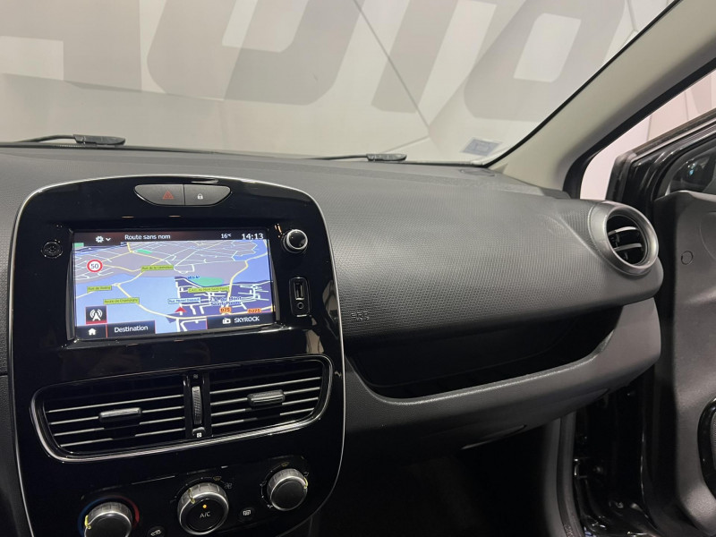 Photo 13 de l'offre de RENAULT CLIO IV TCe 90 Energy Limited à 9490€ chez VL Auto