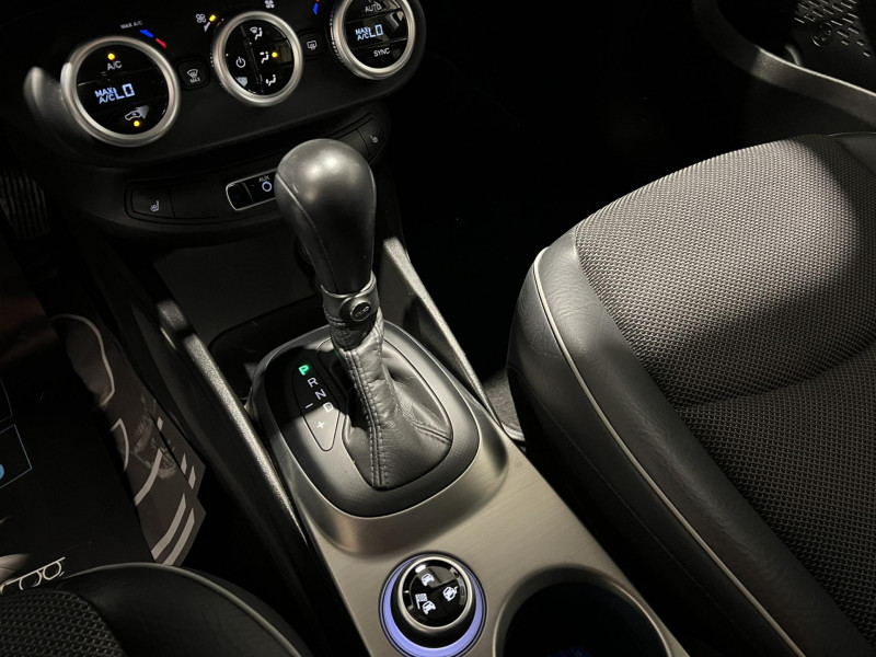 Photo 9 de l'offre de FIAT 500X 1.4 MultiAir 140 ch DCT Cross à 13490€ chez VL Auto