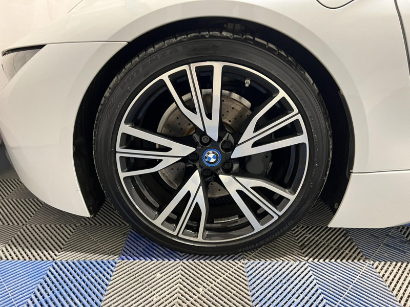 Photo 22 Bmw i8 362 ch BVA Hybride Blanc en vente chez VL Auto Photo 22 de l'offre de BMW i8 362 ch BVA à 59990€ chez VL Auto