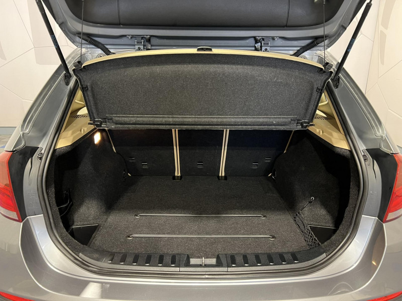Photo 10 de l'offre de BMW X1 xDrive 18d 143 ch E84 Confort à 12490€ chez VL Auto