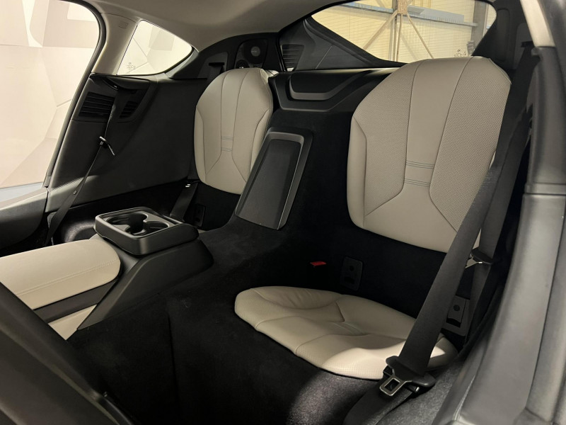 Photo 9 de l'offre de BMW i8 362 ch BVA à 59990€ chez VL Auto