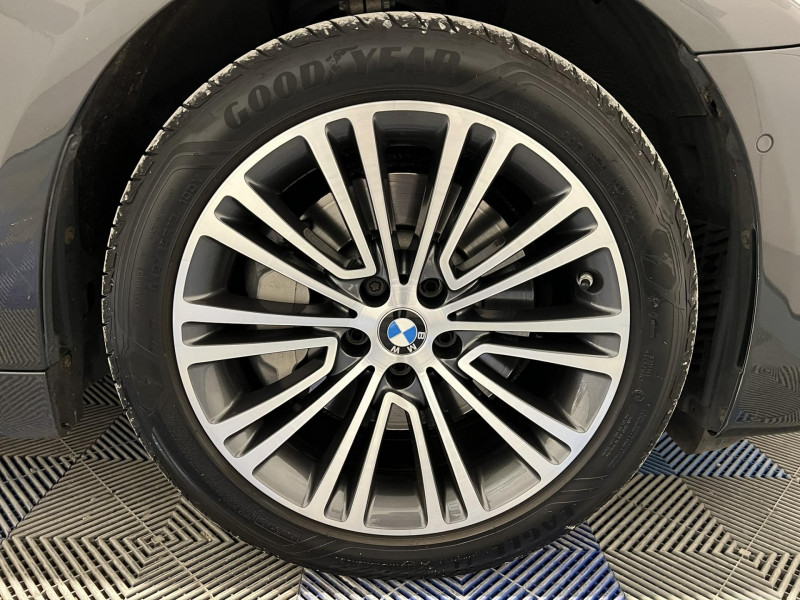 Photo 18 de l'offre de BMW SERIE 5 TOURING 530i xDrive 252 ch BVA8 G31 Sport à 27990€ chez VL Auto