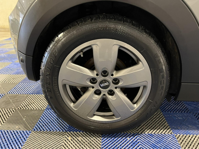 Photo 16 de l'offre de MINI MINI 3 Portes One 102 ch Edition Blackfriars à 11990€ chez VL Auto