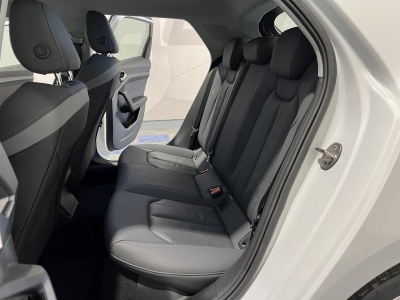 Photo 9 de l'offre de AUDI A1 SPORTBACK 40 TFSI 200 ch S tronic 6 S Line à 23990€ chez VL Auto