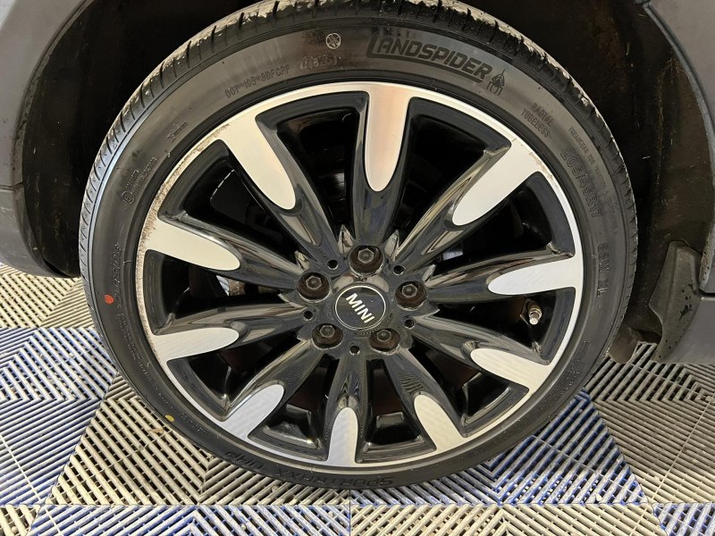 Photo 17 de l'offre de MINI MINI 5 Portes Cooper 136 ch Finition Chili BVA à 14990€ chez VL Auto