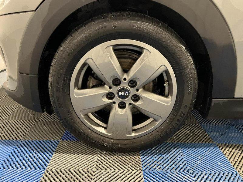 Photo 18 de l'offre de MINI MINI 3 Portes One 102 ch Edition Blackfriars à 11990€ chez VL Auto