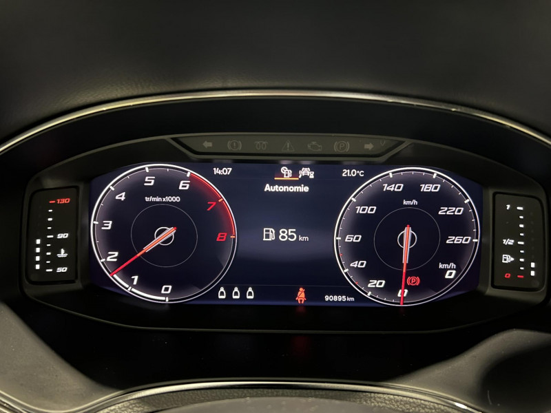 Photo 9 de l'offre de SEAT ARONA 1.0 EcoTSI 95 ch Start/Stop BVM5 Xcellence à 12990€ chez VL Auto