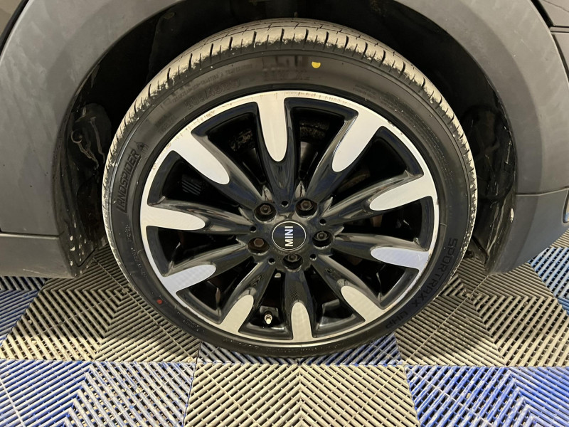 Photo 18 de l'offre de MINI MINI 5 Portes Cooper 136 ch Finition Chili BVA à 14990€ chez VL Auto