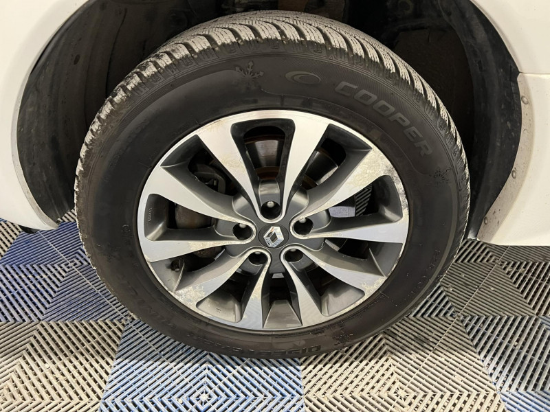 Photo 19 de l'offre de RENAULT KOLEOS 2.0 dCi 150 4x4 FAP Carminat à 10990€ chez VL Auto