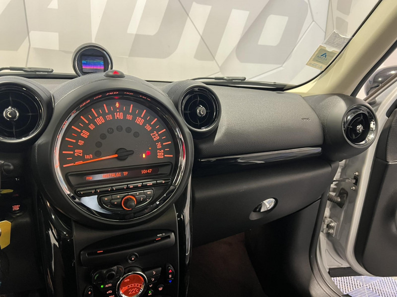 Photo 11 de l'offre de MINI COUNTRYMAN 112 ch Cooper D Pack Chili à 11990€ chez VL Auto