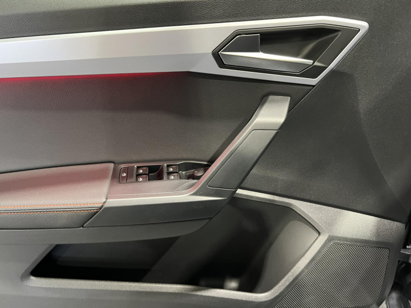 Photo 23 de l'offre de SEAT ARONA 1.0 TSI 110 ch Start/Stop BVM6 FR à 18490€ chez VL Auto