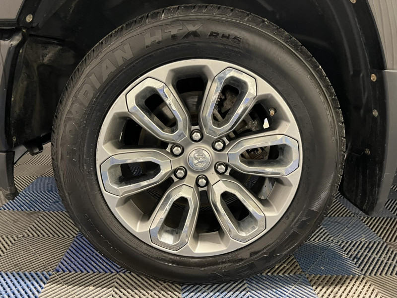 Photo 20 de l'offre de DODGE RAM 1500  5.7 V8 395 LARAMIE Limited à 47990€ chez VL Auto