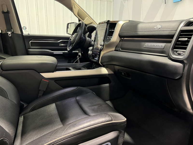 Photo 8 de l'offre de DODGE RAM 1500  5.7 V8 395 LARAMIE Limited à 47990€ chez VL Auto