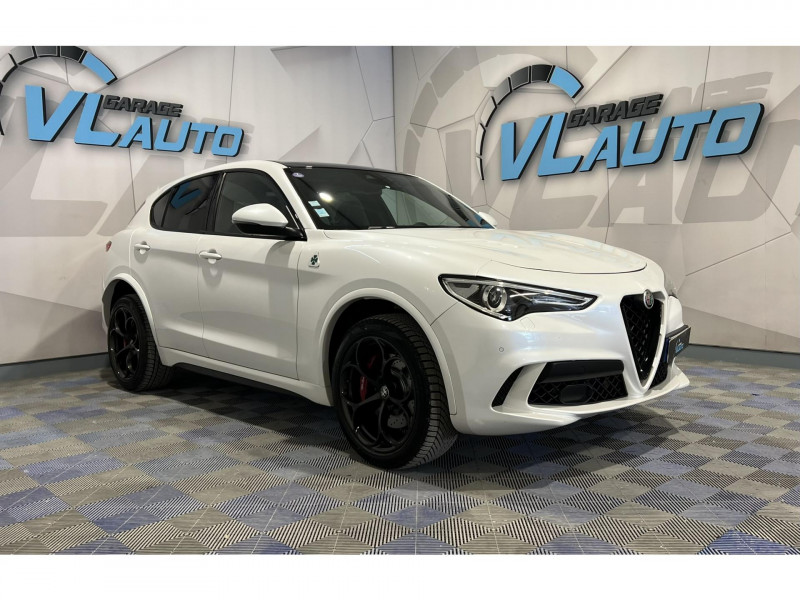 Photo 1 Alfa Romeo STELVIO 2.9 V6 510ch AT8 Quadrifoglio ESSENCE Blanc en vente chez VL Auto Photo 1 de l'offre de ALFA ROMEO STELVIO 2.9 V6 510ch AT8 Quadrifoglio à 47990€ chez VL Auto