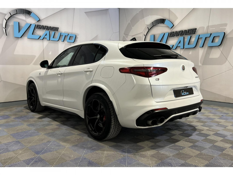 Photo 3 Alfa Romeo STELVIO 2.9 V6 510ch AT8 Quadrifoglio ESSENCE Blanc en vente chez VL Auto Photo 3 de l'offre de ALFA ROMEO STELVIO 2.9 V6 510ch AT8 Quadrifoglio à 47990€ chez VL Auto