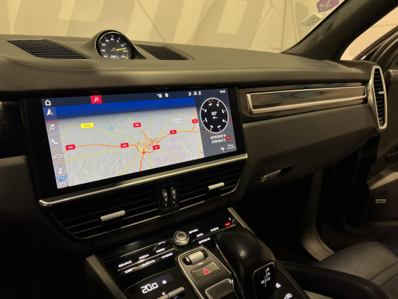 Photo 12 de l'offre de PORSCHE CAYENNE E-Hybrid 3.0 V6 462 ch Tiptronic BVA S à 54990€ chez VL Auto