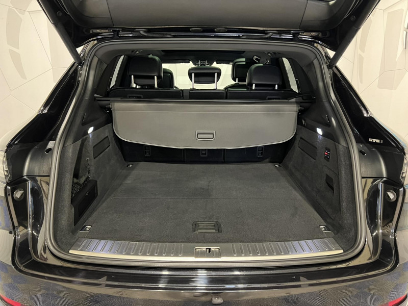 Photo 10 de l'offre de PORSCHE CAYENNE E-Hybrid 3.0 V6 462 ch Tiptronic BVA S à 54990€ chez VL Auto