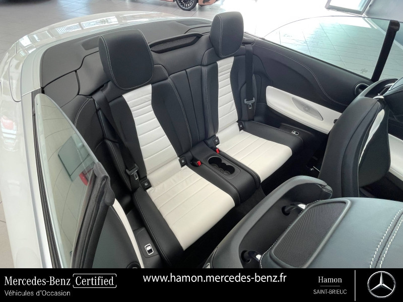Photo 22 de l'offre de MERCEDES-BENZ Classe E Cabriolet 400 333ch Sportline 4Matic 9G-Tronic à 59790€ chez Hamon Automobiles Mercedes Saint-Brieuc