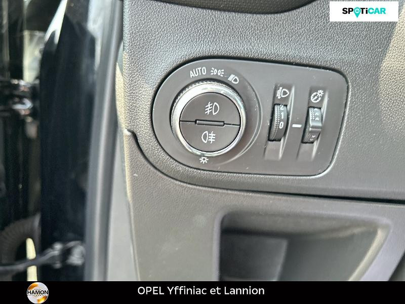 Photo 15 de l'offre de OPEL Crossland 1.2 Turbo 110ch GS Line à 22990€ chez Roger Hamon - OPEL Yffiniac