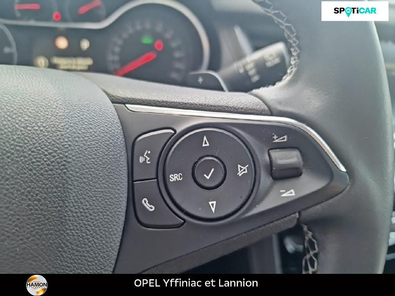 Photo 14 de l'offre de OPEL Grandland X Hybrid4 300ch Elite 11cv à 29990€ chez Roger Hamon - OPEL Yffiniac