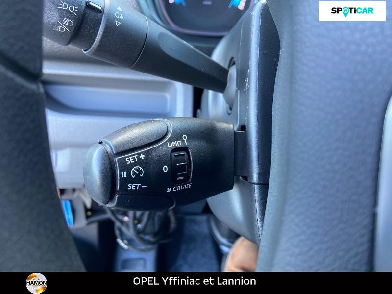 Photo 12 de l'offre de OPEL Vivaro Fg L2 Standard Vivaro-e 300 Pack Clim à 39750€ chez Roger Hamon - OPEL Lannion