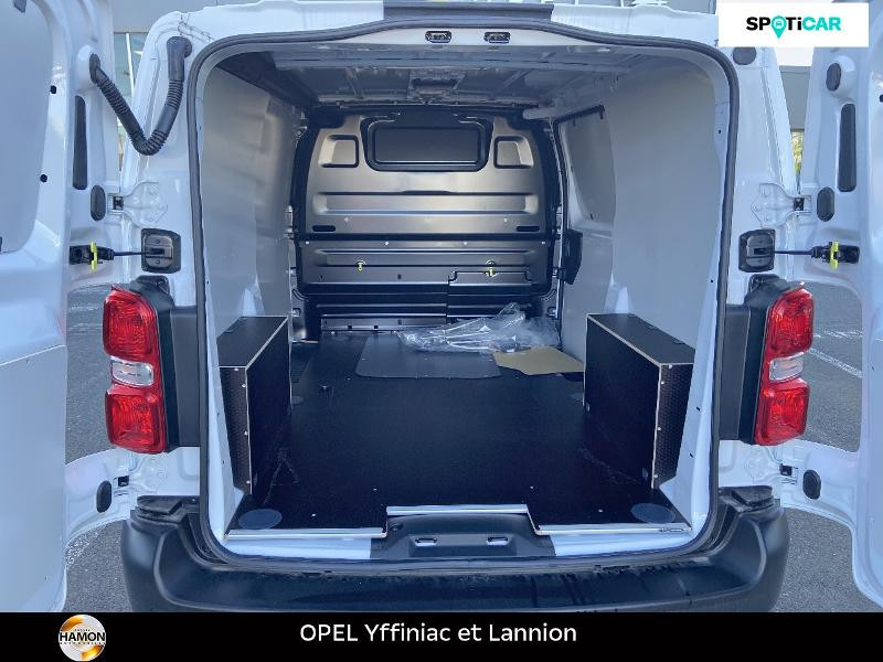 Photo 6 de l'offre de OPEL Vivaro Fg L2 Standard Vivaro-e 300 Pack Clim à 39750€ chez Roger Hamon - OPEL Lannion
