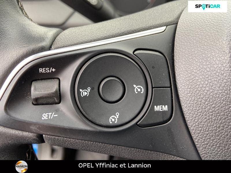 Photo 12 de l'offre de OPEL Grandland X 1.2 Turbo 130ch Design Line BVA à 19990€ chez Roger Hamon - OPEL Lannion
