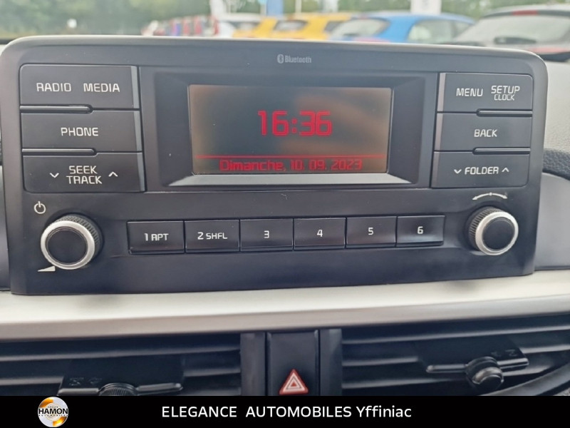 Photo 16 de l'offre de KIA Picanto 1.0 67ch Active à 10690€ chez Elegance automobiles - KIA Yffiniac