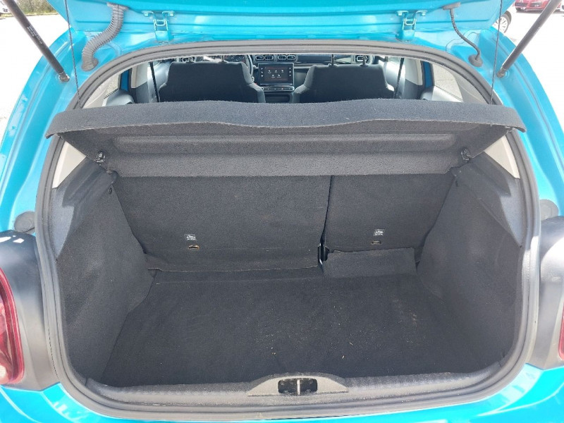 Photo 17 de l'offre de CITROEN C3 (3) PureTech 110 S&S BVM Shine à 12790€ chez Carlyss automobiles Vitré