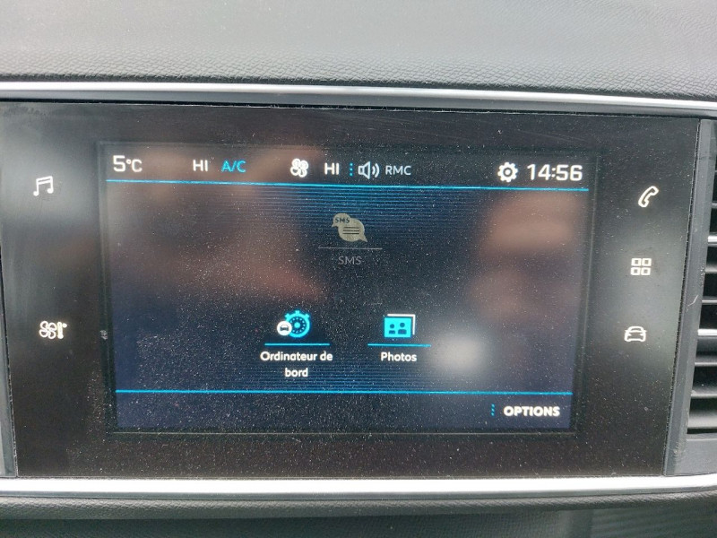 Photo 11 de l'offre de PEUGEOT 308 SW (2) Puretech 110 S&S ACTIVE à 12990€ chez Carlyss automobiles Vitré