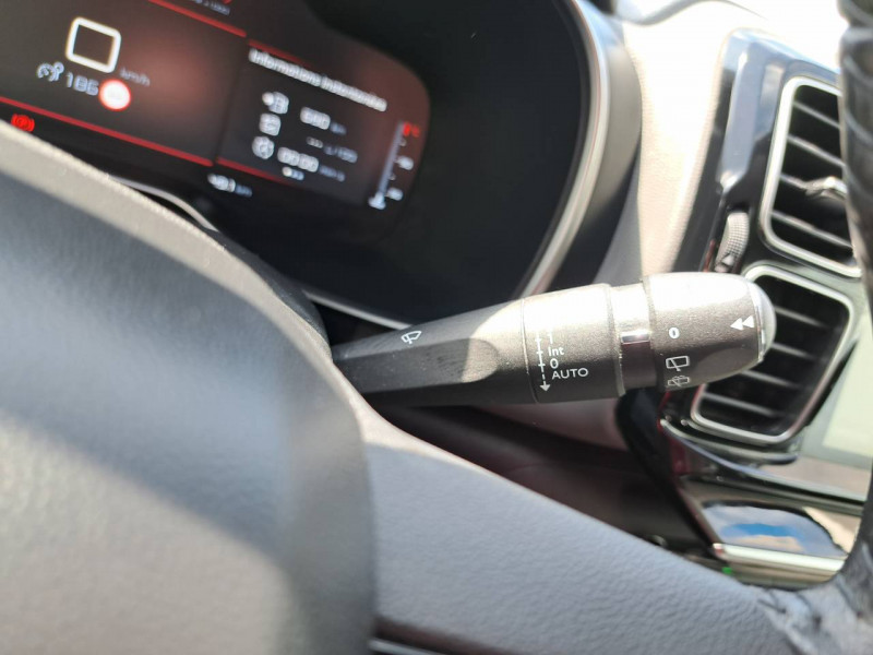 Photo 22 de l'offre de CITROEN C5 Aircross BlueHDi 130 S&S BVM6 Feel à 23990€ chez Carlyss automobiles Vitré