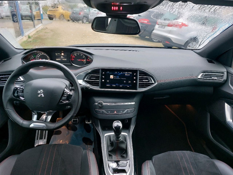 Photo 8 de l'offre de PEUGEOT 308 (2) Puretech 130 S&S GT Line à 17490€ chez Carlyss automobiles Vitré