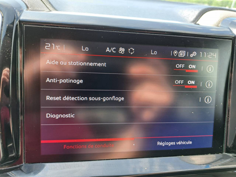 Photo 13 de l'offre de CITROEN C5 Aircross BlueHDi 130 S&S BVM6 Feel à 23990€ chez Carlyss automobiles Vitré