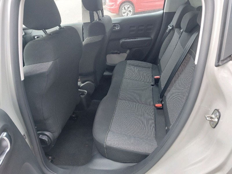 Photo 8 de l'offre de CITROEN C3 (3) PureTech 83 S&S BVM Feel à 12990€ chez Carlyss automobiles Vitré