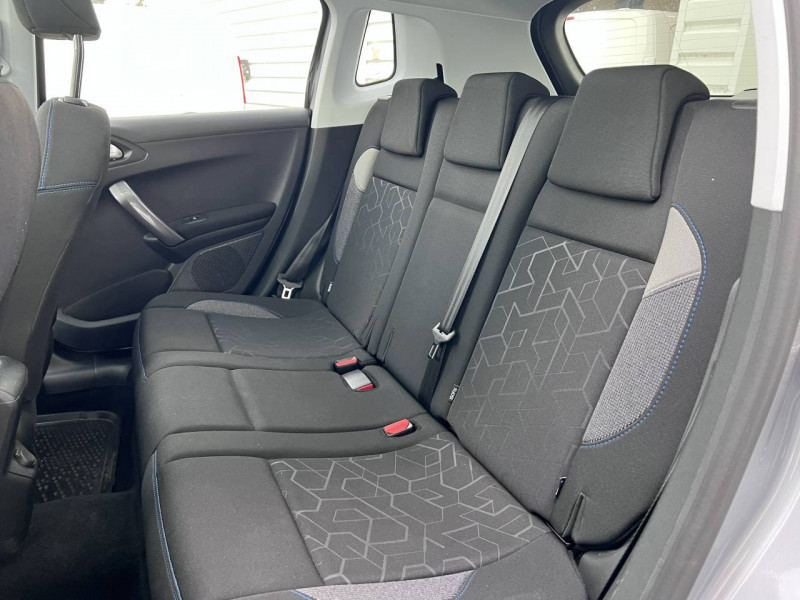 Photo 6 de l'offre de PEUGEOT 2008 Puretech 82 S&S €6.c STYLE à 13990€ chez Carlyss automobiles Vitré