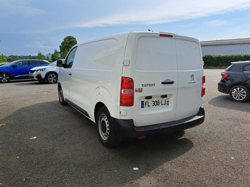 Photo 4 de l'offre de Peugeot Expert (3) 1.5 BLUEHDI 120 S&S STANDARD PREMIUM à 18790€ chez Carlyss automobiles Vitré